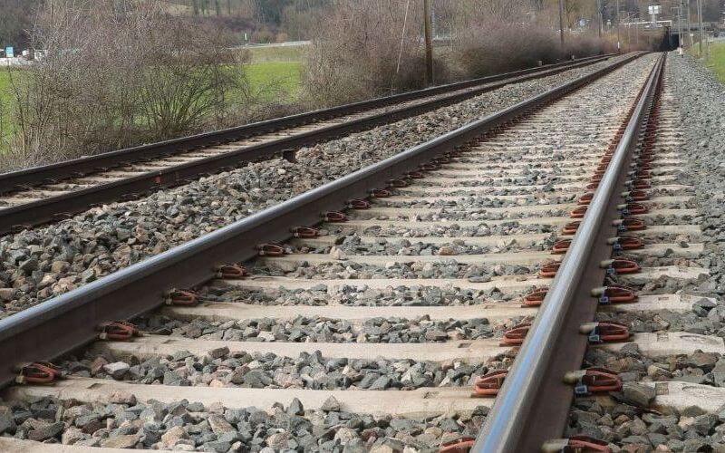 Body Found Near Railway Tracks in Fez, Morocco; Murder Investigation Launched