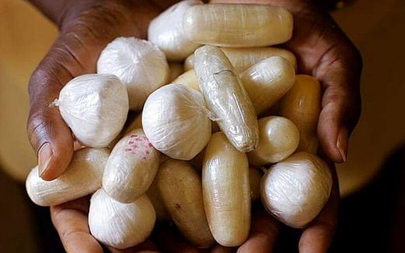 Brazilian Couple Arrested at Casablanca Airport with 2 kg of Cocaine in Stomach