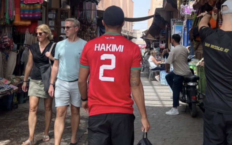 Brazilian Soccer Star Rafinha Alcântara Vacations in Marrakech, Explores Historic Sites