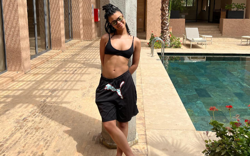 'Bridgerton' Star India Ria Amarteifio Vacations in Marrakech, Praises City's Hospitality