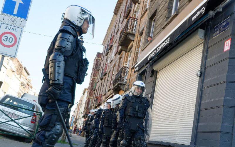 Brussels Youth Groups Seek Dialogue with Mayor After Anderlecht Riots