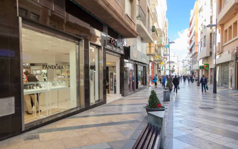 Business Leaders Oppose Visa Requirements for Moroccan Border City Residents