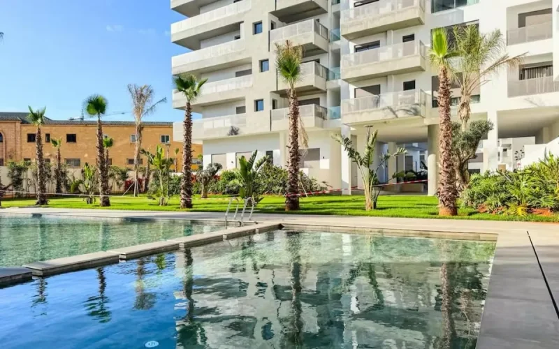 In Casablanca, office sales surge by 49%, while apartment sales decline again