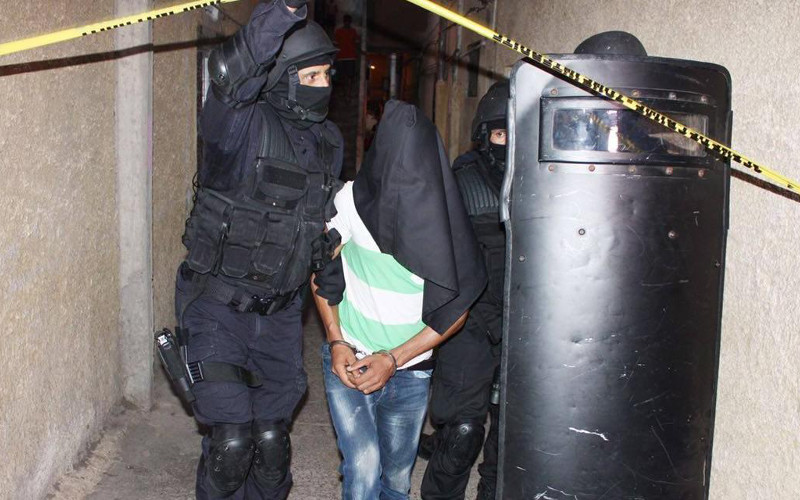 Casablanca Police Arrest 3 Suspects in Violent Theft Ring, Arson Case