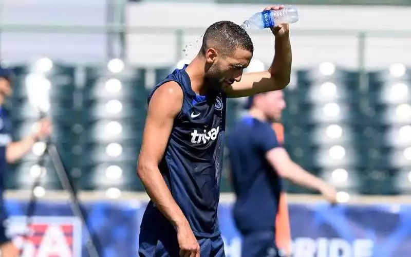 Chelsea's Hakim Ziyech Draws Interest from French Clubs Amid Transfer Speculation