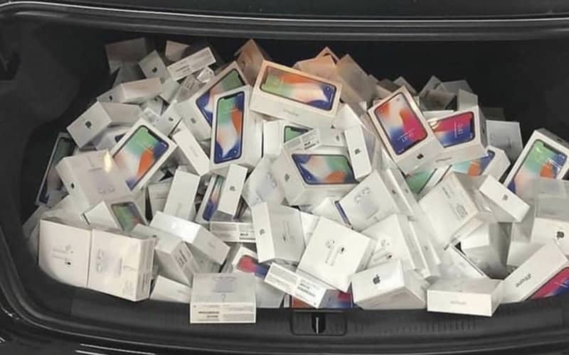 Civil Guard Busts Major Electronics Smuggling Ring in Algeciras, Seizing €500,000 Worth of Devices