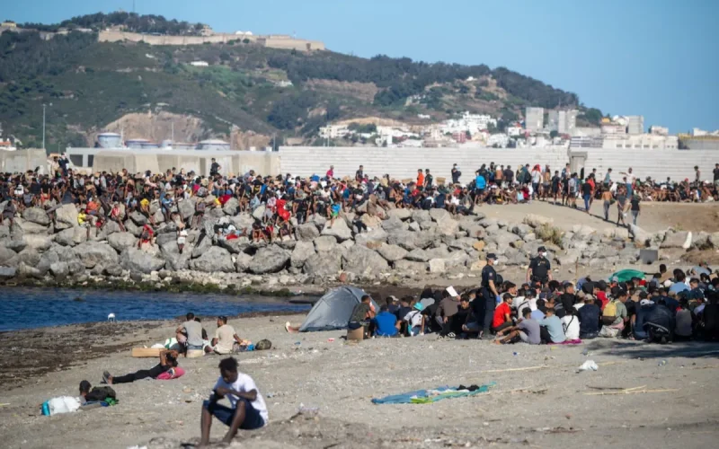 The CNI had identified 2,000 people near Ceuta; 72,000 ultimately crossed the border