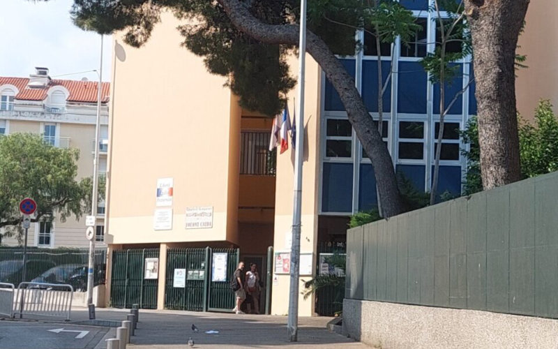 Controversy in Nice Schools: Children's Game Mistaken for Muslim Prayer, Grandmother Claims