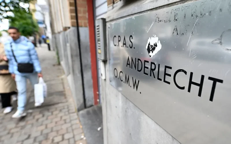 The CPAS demands €22,074 from this Moroccan man; justice cuts the bill to €984