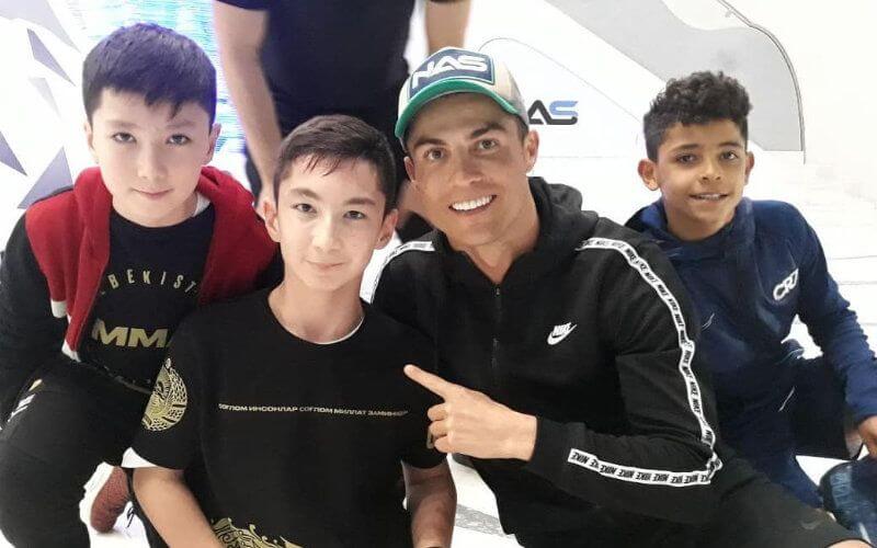 Cristiano Ronaldo Plays Soccer with Disabled Teen Fan in Dubai, Video Goes Viral