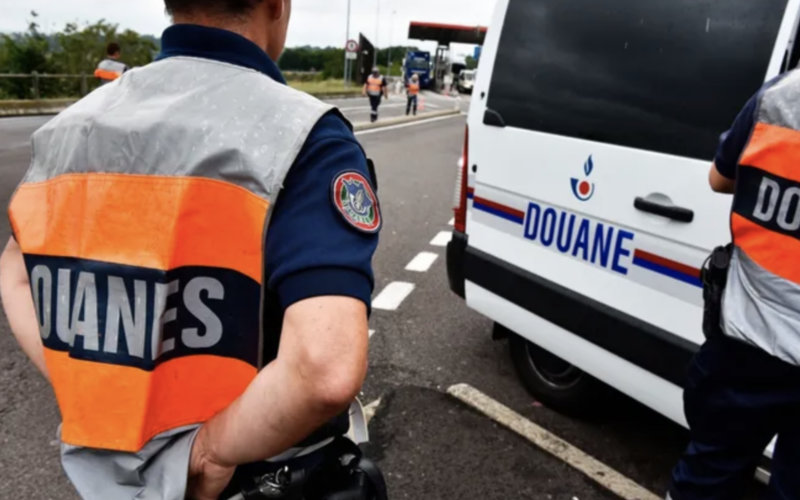 Customs Seize 76 kg of Cannabis from Morocco-Netherlands Drug Route on French Highway