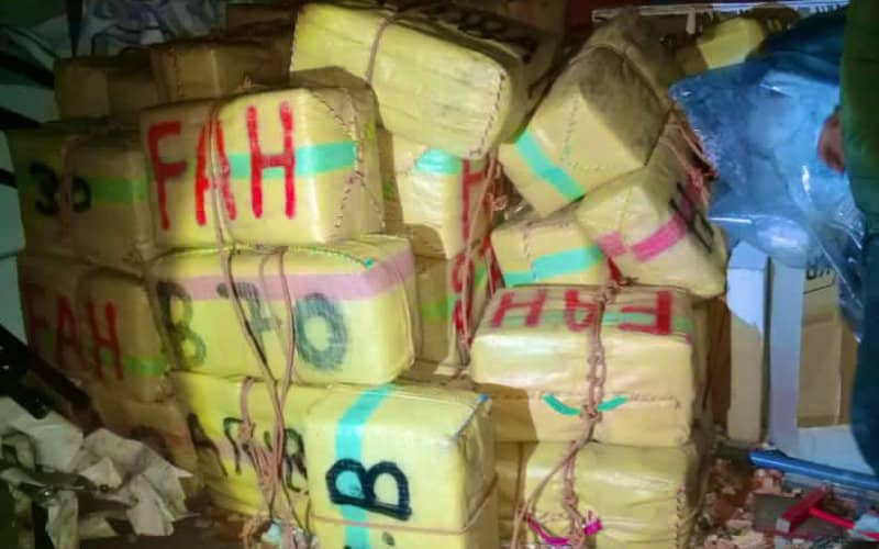 Customs Seize 1.5 Tons of Cannabis, 320 kg of Tobacco in Kenitra Drug Bust