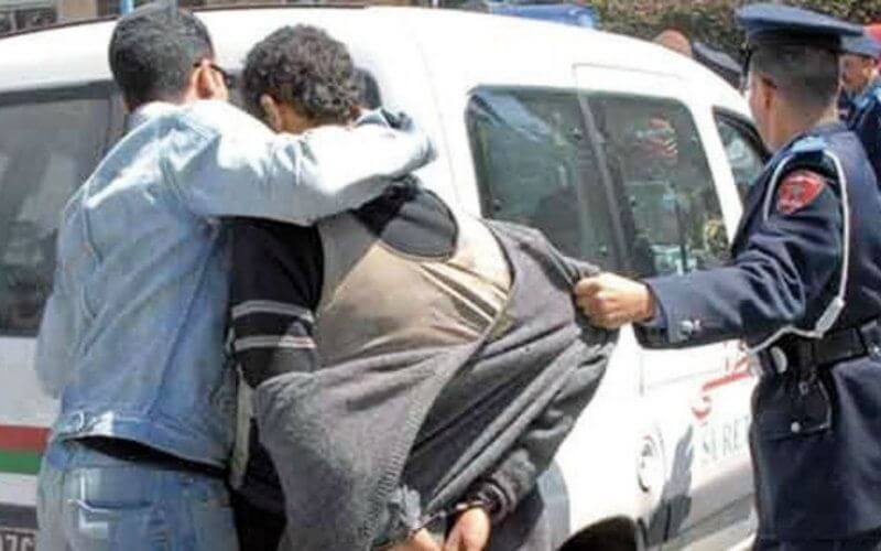 Deadly Knife Fight in Meknès: Two Arrested, One Suspect at Large After Ex-Convict Killed