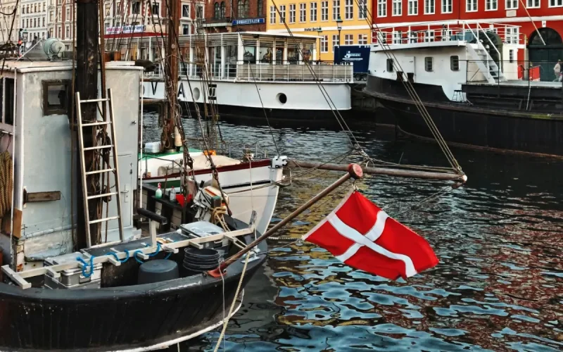 Denmark opens a new work permit to sixteen countries… but not Morocco