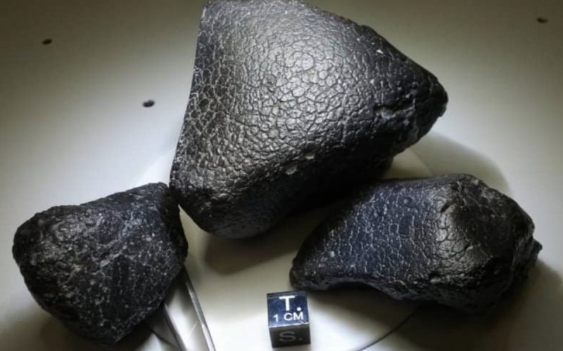 Desert Plunder: Morocco's Meteorite Black Market Threatens Scientific Heritage