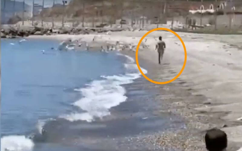 Desperate Moroccan Attempts Border Crossing at Ceuta After Months-Long Wait