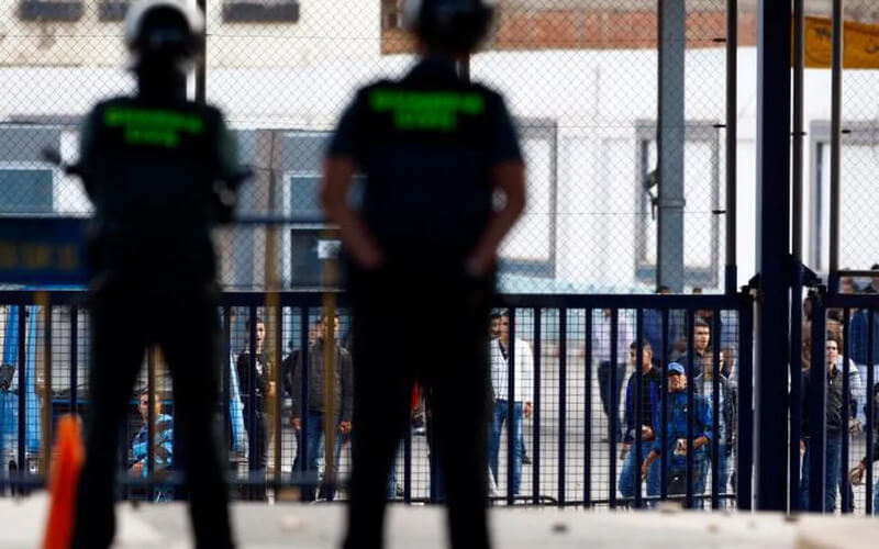 Diabetic Spanish Girl, 11, Pleads for Return to Melilla from Morocco Amid Border Closure