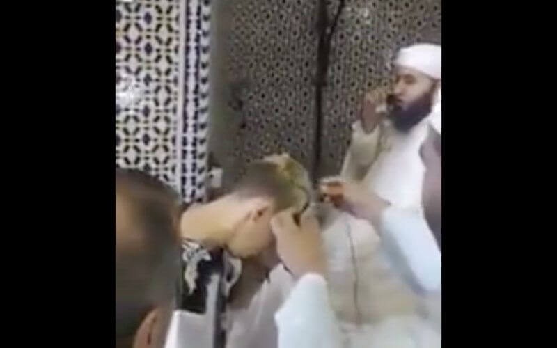 European Couple Converts to Islam During Eid Celebration in Morocco