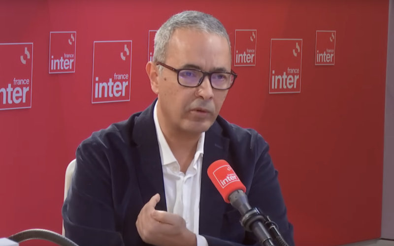 Exiled Algerian Writer Kamel Daoud Pledges Solidarity with Morocco