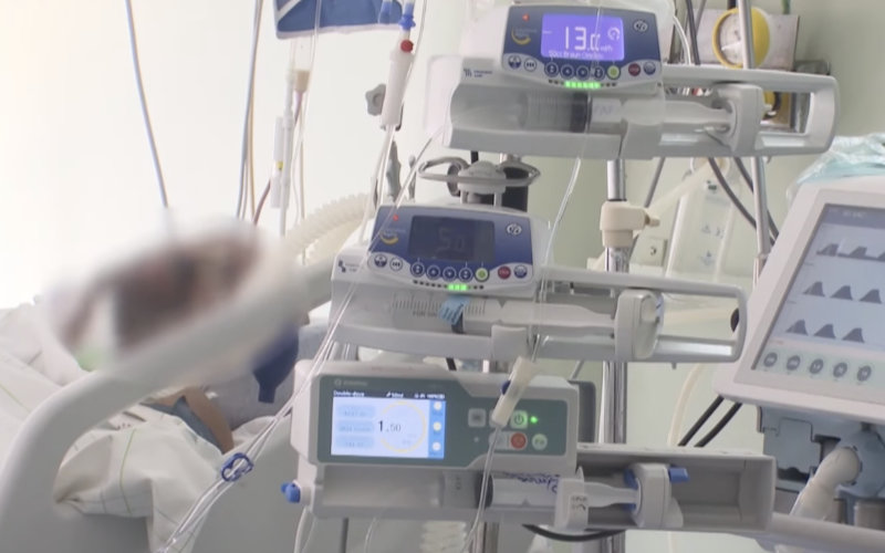Fake Surgeon and Hospital Staff Jailed for Botched Cataract Operation in Morocco