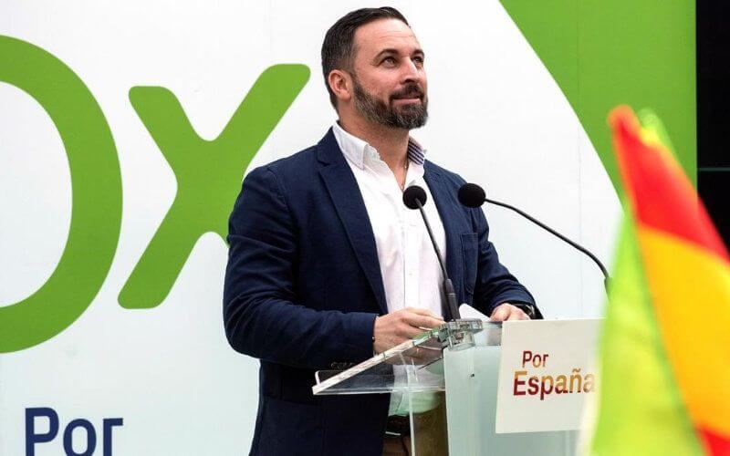 Far-Right Spanish Leader Demands Deportation of Undocumented Moroccans Amid Coronavirus Crisis