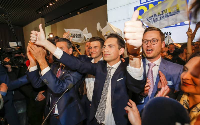 Far-Right Vlaams Belang Surges in Flemish Polls, Leveraging Social Media Success