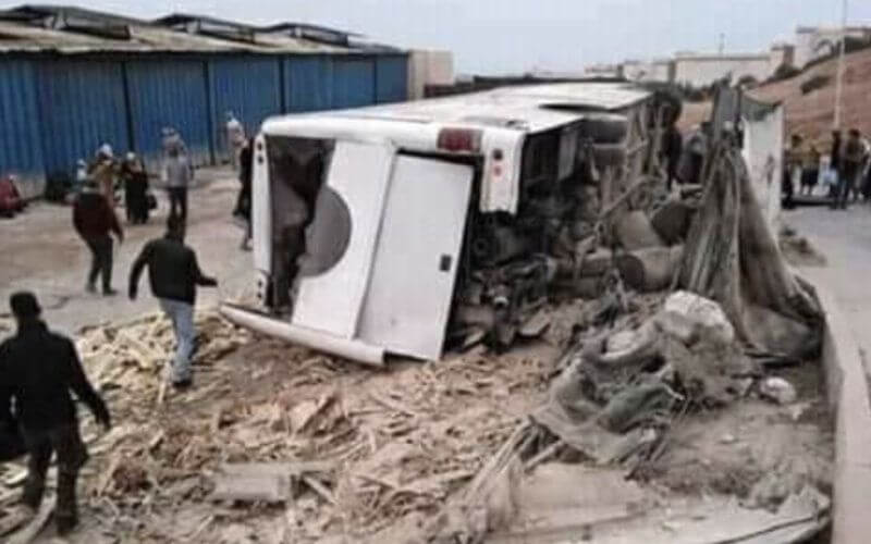 Fatal Bus Crash Near Agadir Kills 2, Injures 26 Factory Workers