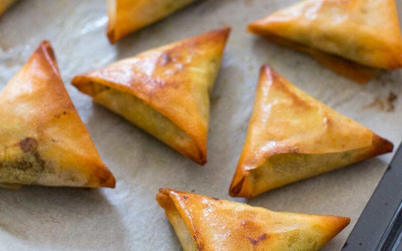 Fatal Food Poisoning at Moroccan Beach Linked to Street Vendor Pastries