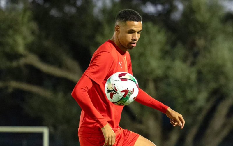 Fenerbahçe's Moroccan Star En-Nesyri Eyes Exit Amid Goal Drought and Fan Backlash