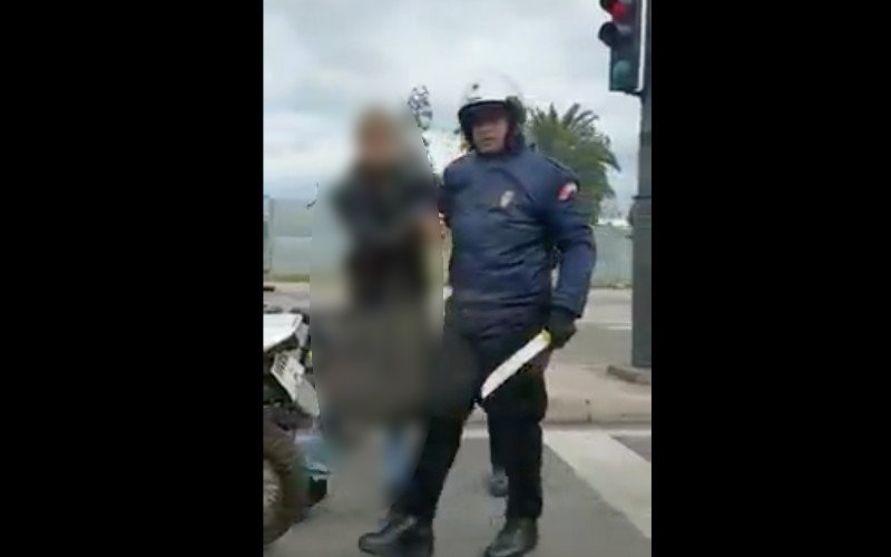 Fez Police Confront Knife-Wielding Suspect in Tense Standoff