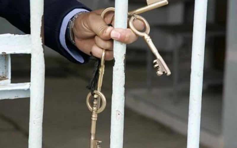 Financial Crimes Top List of Offenses in Moroccan Prisons, Report Shows