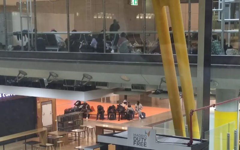 Four Asylum Seekers Escape Through Ceiling at Madrid Airport, Sparking Security Concerns