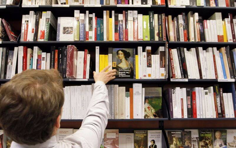 France Bans Wahhabist Children's Book on Islamic Monotheism