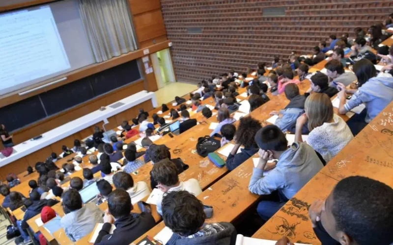 France Closes Doors Further to Foreign Students