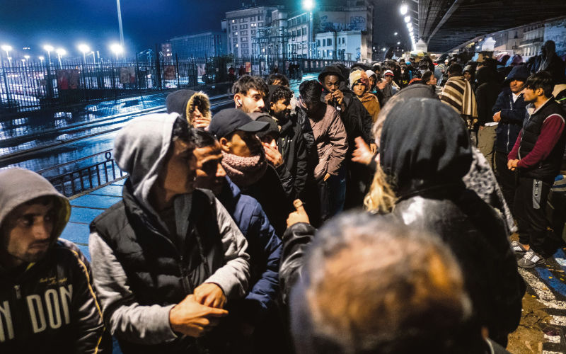 France Considers Revoking Residence Permits for Parents of Delinquent Youths
