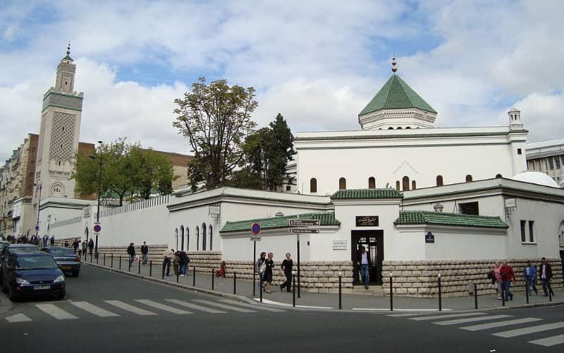 France Delays Launch of National Imam Council Amid COVID Concerns