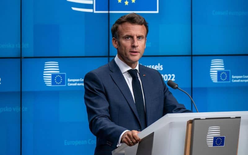 France Develops New Secure Phone for Macron Amid Pegasus Spyware Concerns