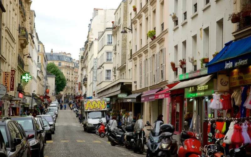 France family reunification housing requirements square meters