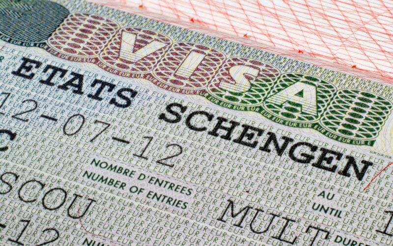 France Issues Over 300,000 Schengen Visas to Moroccans, Leading EU Countries