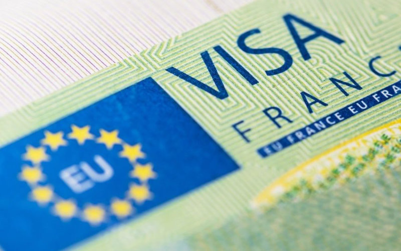 France Unveils New 5-Year Visa for Self-Employed Workers, Including Moroccans
