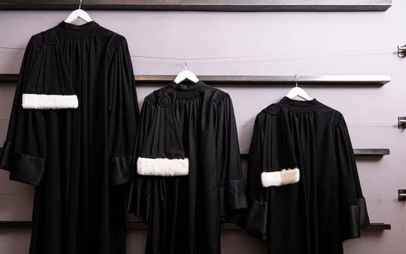 French Court Upholds Ban on Religious Symbols for Lawyers in Courtrooms