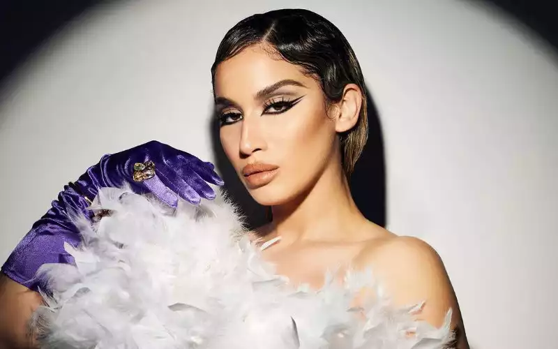French Eurovision Singer La Zarra Expresses Regret for Post-Defeat Gesture
