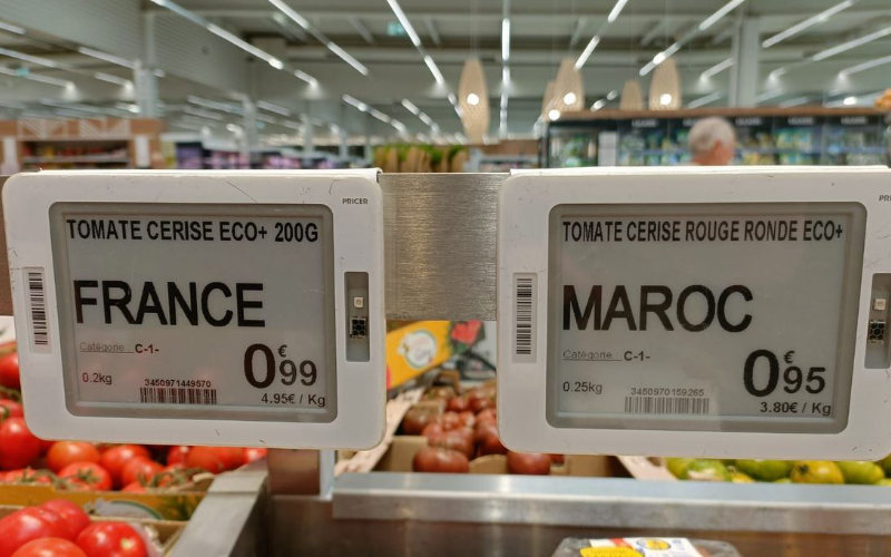 French Farmers Protest Moroccan Tomato Imports in Supermarket Labeling Action