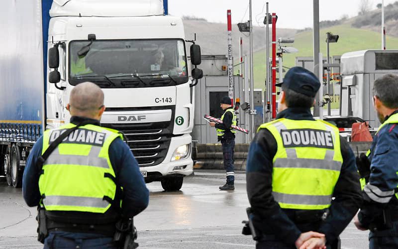 French Police Seize 250 kg of Moroccan Cannabis Near Spanish Border