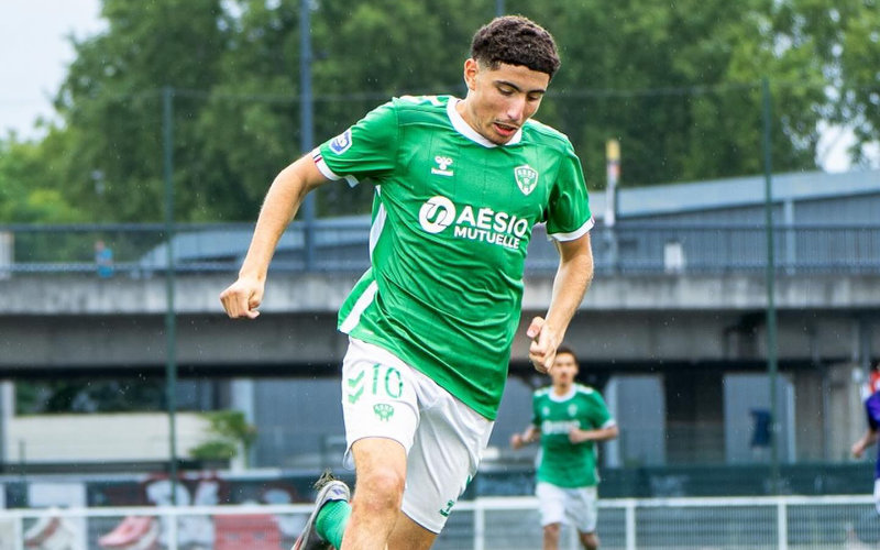 French U18 Team Secures Promising Midfielder from Morocco