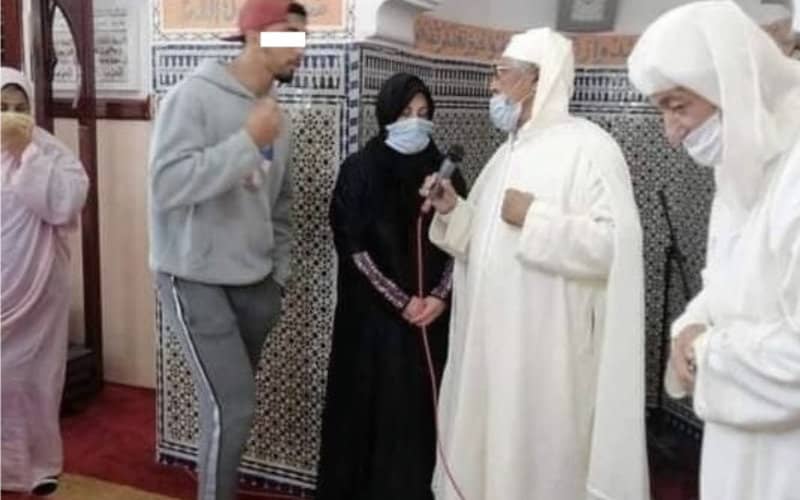 French Woman Embraces Islam in Emotional Conversion Ceremony at El Jadida Mosque