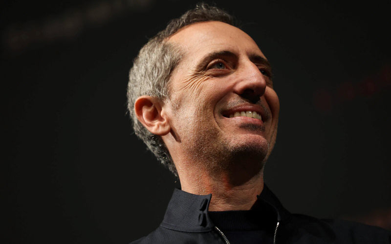 Gad Elmaleh Reflects on Personal Growth Through Breakups Amid Global Crises
