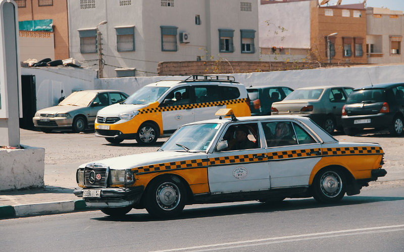 German Tourist Reports Extortion by Taxi Drivers in Agadir, Morocco