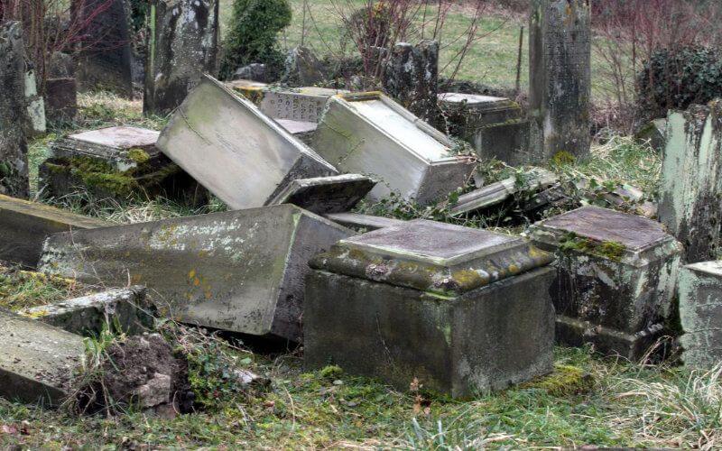 Grave Robbers Target Christian Cemetery in Casablanca for Precious Metals