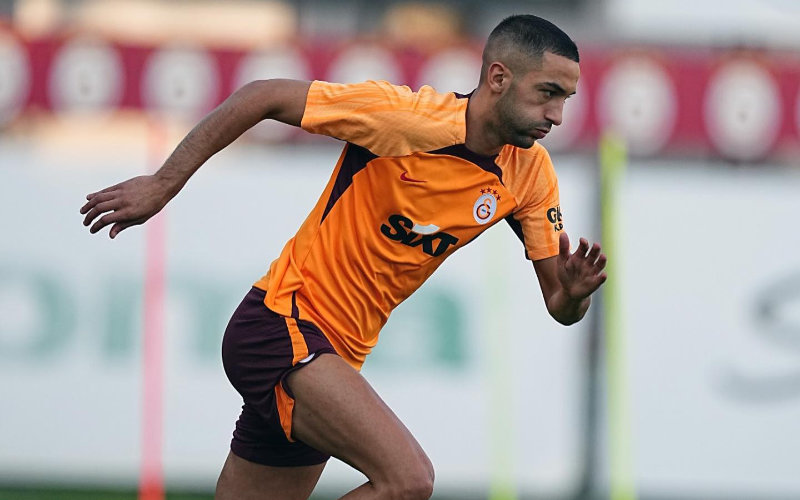 Hakim Ziyech Resurfaces in Galatasaray Training After Month-Long Absence